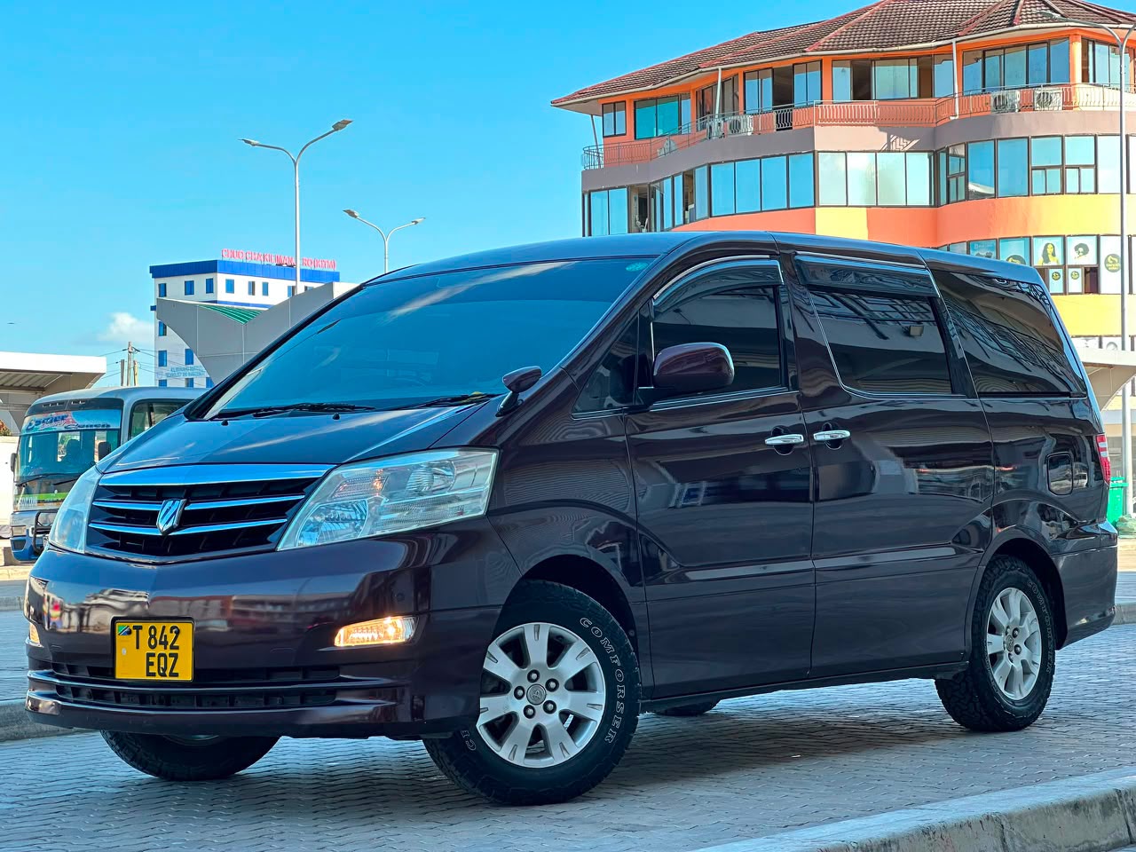 ALPHARD thumbnail 5